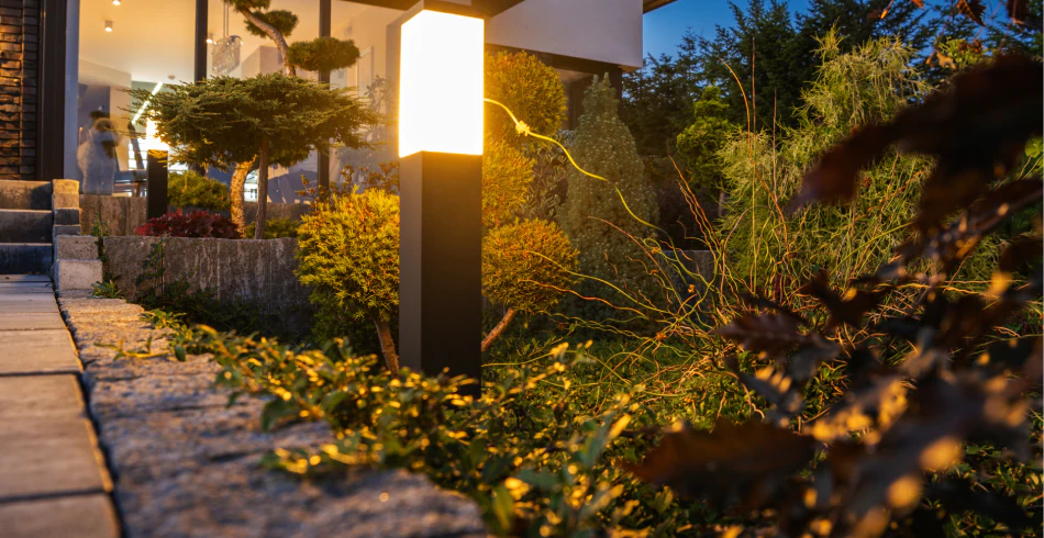 Outdoor Lighting (1) Outdoor Lighting (1)